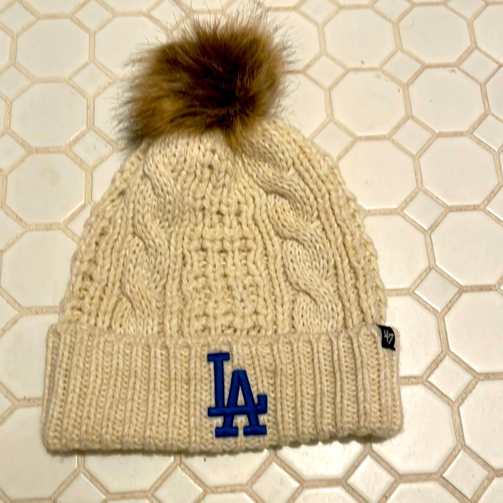 Official LA Dodgers Women’s Toboggan Hat-Never worn